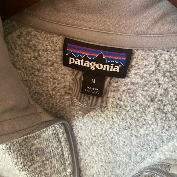 Patagonia quarter zip pullover - Picture 3 of 5